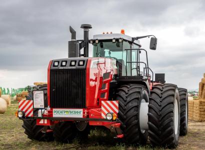 Продажи сельхозтехники в РФ растут — Мантуров